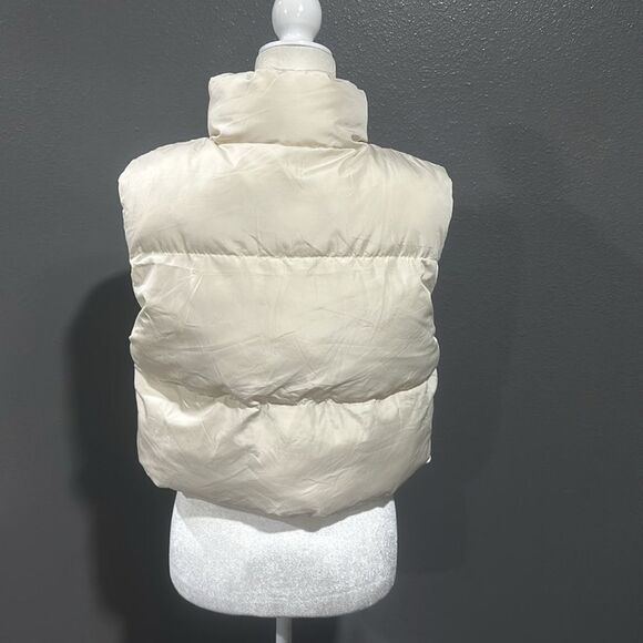 Dazy Off White Cropped Zip Up Puffer Vest XL - Picture 2 of 4